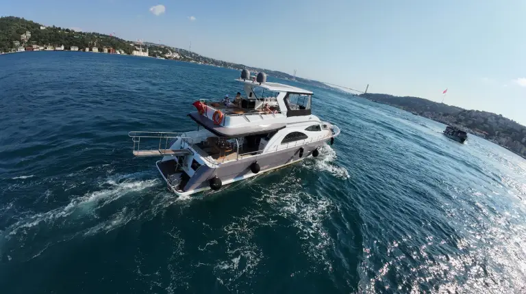 Luxury private tour of Turkey: Scenic private Bosphorus yacht cruise